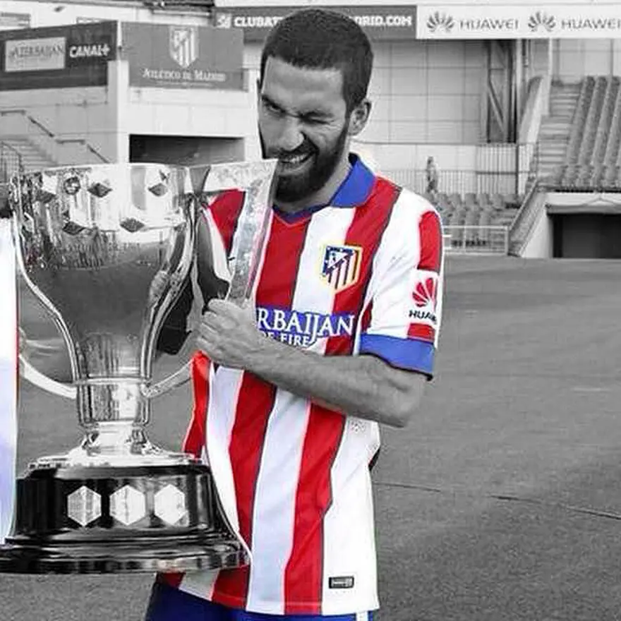 Arda Turan'ın 15 milyon euroluk malikanesi 76 Arda Turan'ın 15 milyon euroluk malikanesi 76
