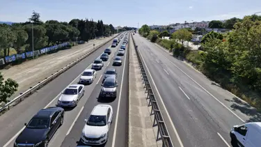 Tekirdağ-İstanbul yolunda tatil dönüşü yoğunluğu