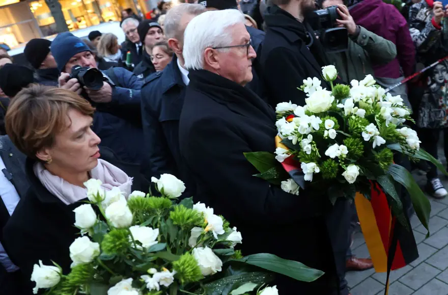 HANDELSBLATT: ALMANYA'DA SAĞCI TERÖR 2