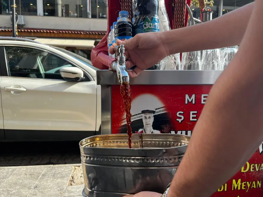 Yazın günde 20 bardak satılıyor, kışın yüzüne bakan yok: Yerin 8 metre altından çıkarılıyor 2