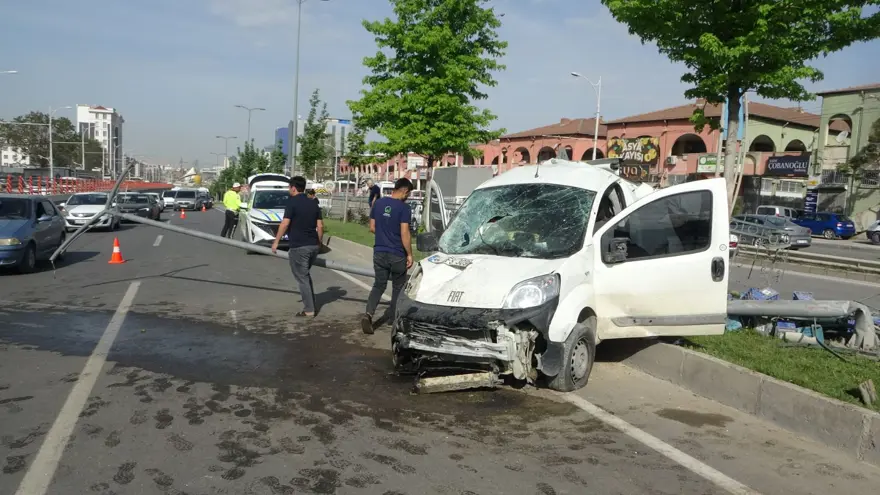Malatya'da 5 araç birbirine girdi: 3 kilometrelik kuyruk oluştu 1