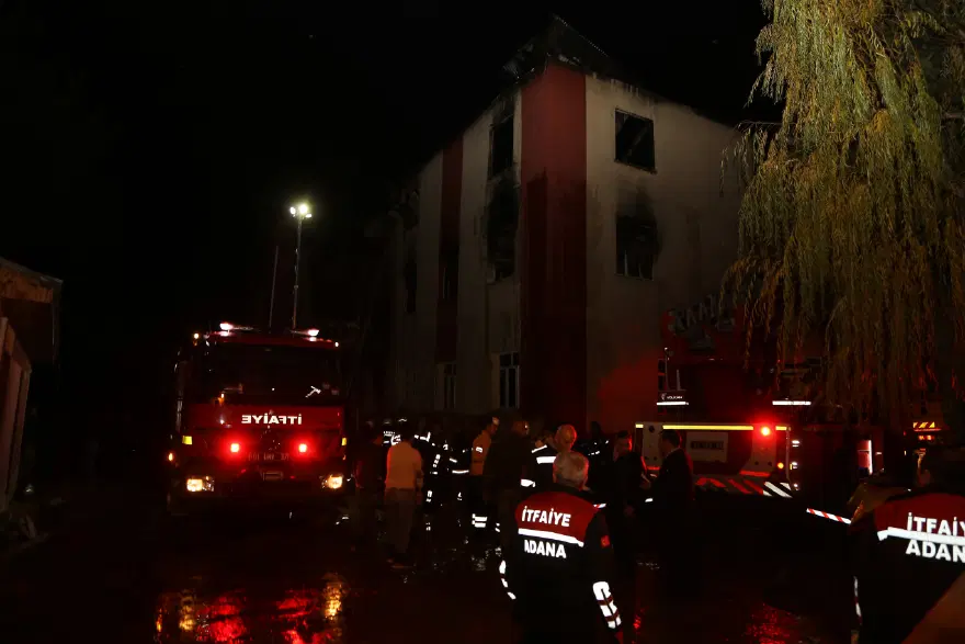 Adana'da yangın: 12 kişi hayatını kaybetti 32