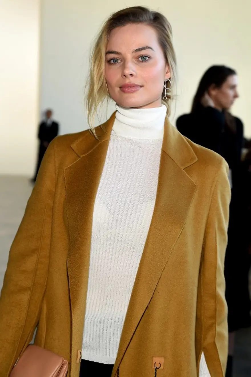 Margot Robbie: Sevgilim ve 4 arkadaşıyla aynı evi paylaşıyoruz 10