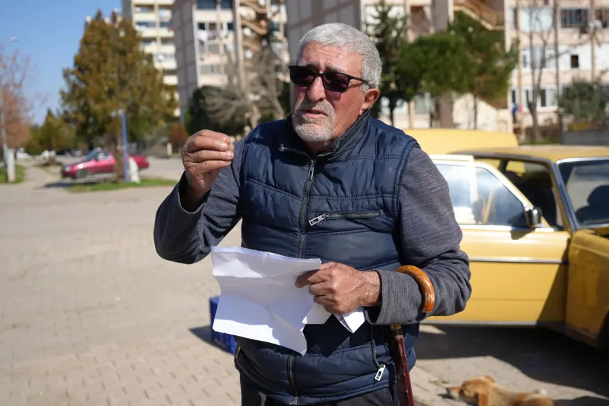 Sosyal medyadan tanışıp evlendi, hayatı kabusa döndü! 62 yaşındaki adam hurda arabasında yaşıyor 9