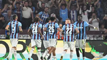 Trabzonspor galibiyetle başladı: Onuachu'dan sezonun ilk golü
