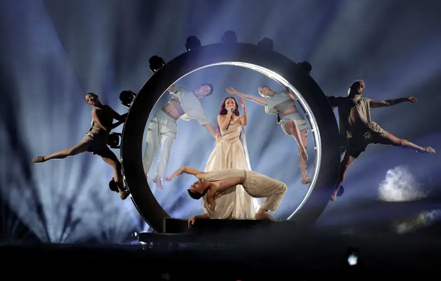 Tarihin en çalkantılı Eurovision finali! 7