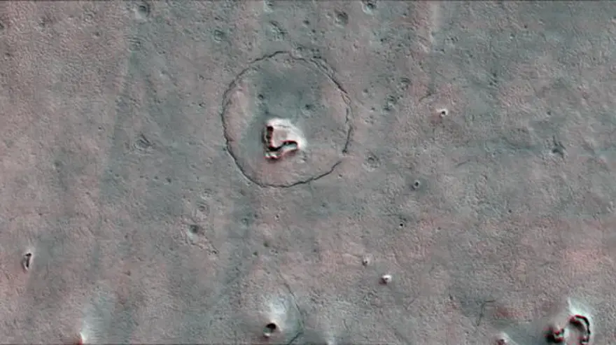 Astronomlar Mars'ta bir 'Ayı' keşfetti 1