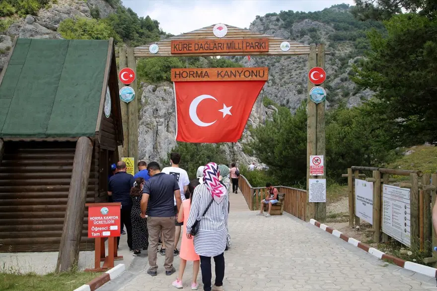 Kastamonu'nun kanyonlarıyla ünlü ilçesi Pınarbaşı nüfusunun 20 katı ziyaretçi ağırladı 4 Kastamonu'nun kanyonlarıyla ünlü ilçesi Pınarbaşı nüfusunun 20 katı ziyaretçi ağırladı 4