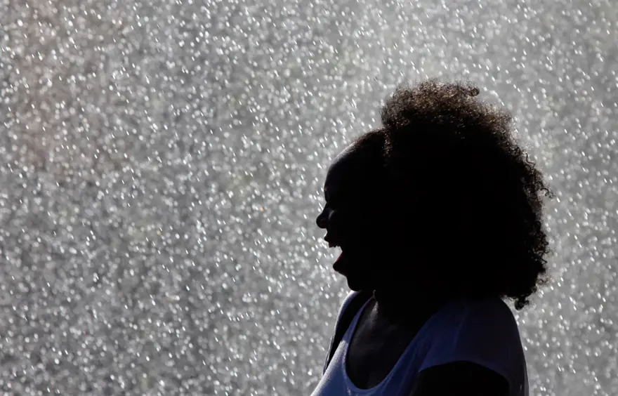 Sıcakta böyle serinliyorlar 2 Sıcakta böyle serinliyorlar 2