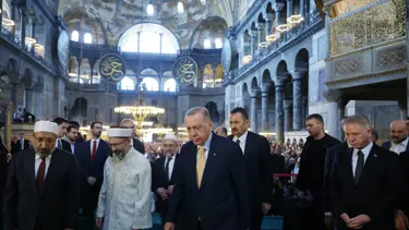 Cumhurbaşkanı Erdoğan'dan Topkapı Sarayı’na ziyaret