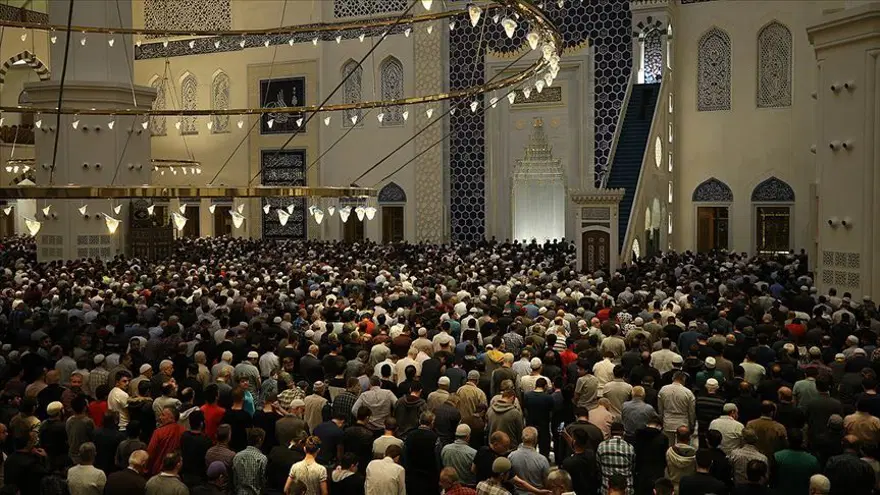 BAYRAM NAMAZI FARZ MI, SÜNNET Mİ? 3