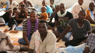 Avrupa'ya kaçmaya çalışırken yakalandılar: 203 göçmen ülkelerine getirildi