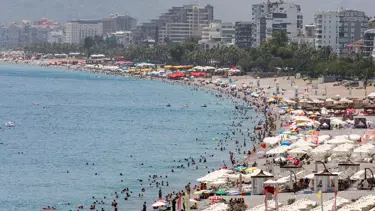 Antalya'ya hava yoluyla gelen turist sayısı 7 milyonu aştı