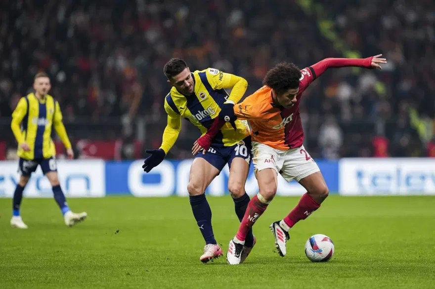 "SANKİ BİZE 3 ATTILAR" 1