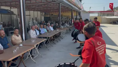 Düğün 3 gün sürdü:  3 gün boyunca kebap ikram edildi