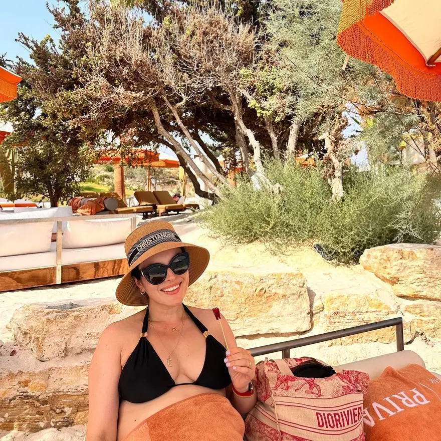 Oyuncu Ezgi Mola anne oldu 2 Oyuncu Ezgi Mola anne oldu 2