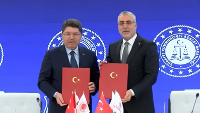 Bakan Tunç: Hükümlüler tahliyelerine 1 ay kala İŞKUR'dan destek alabilecek