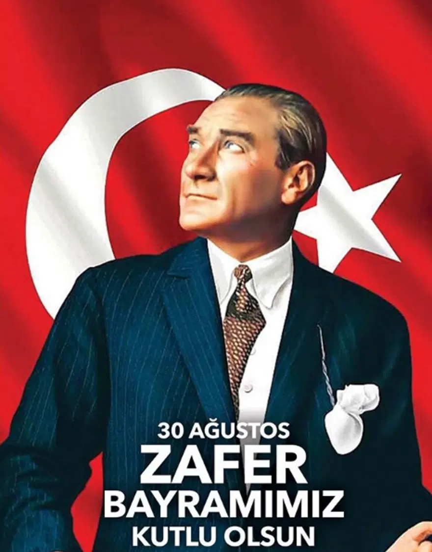 Ünlülerden 30 Ağustos Zafer Bayramı paylaşımları 2