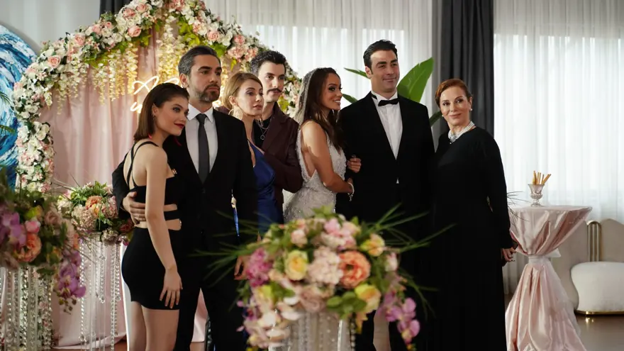 Gecenin Ucunda yarın Star'da! Yeni bölüme Macide ile Kazım’ın kıskançlık krizleri damga vuracak 5 Gecenin Ucunda yarın Star'da! Yeni bölüme Macide ile Kazım’ın kıskançlık krizleri damga vuracak 5