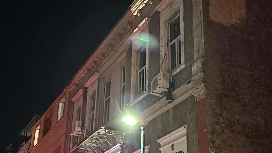 İki kardeşin ölüm sebebi ton balığı ve kek mi? | Oteldekison görüntüleri ortaya çıktı: Yürümekte zorlandığı an kamerada 1