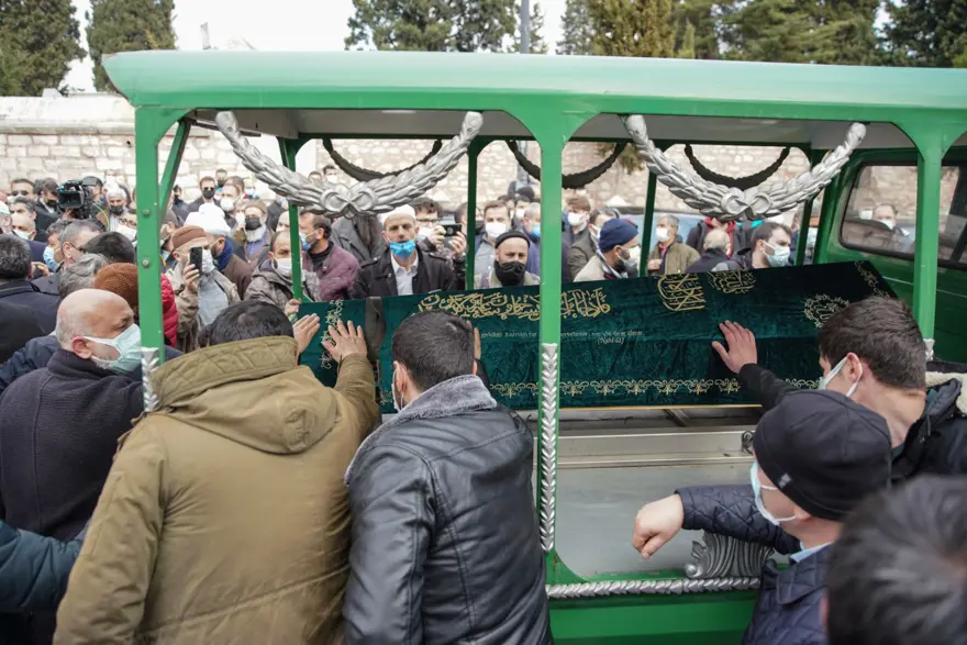 Salih Memişoğlu son yolculuğuna uğurlandı 11 Salih Memişoğlu son yolculuğuna uğurlandı 11