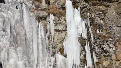 Doğu Anadolu'da soğuklar etkisini sürdürüyor