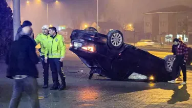 Babasından izinsiz aldığı aracı hurdaya çevirdi: 3 yaralı
