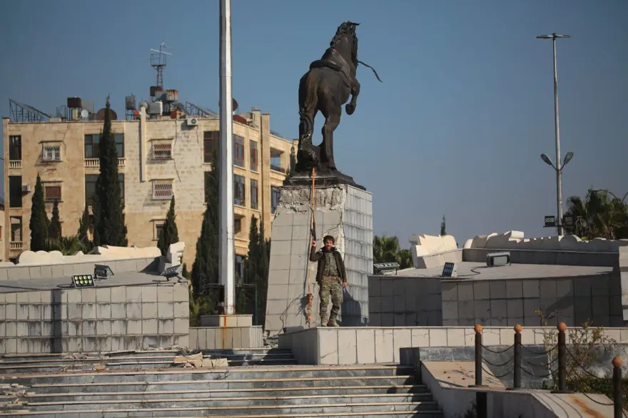 MUHALİFLER, HAVALİMANINI YPG'DEN ALDI 12