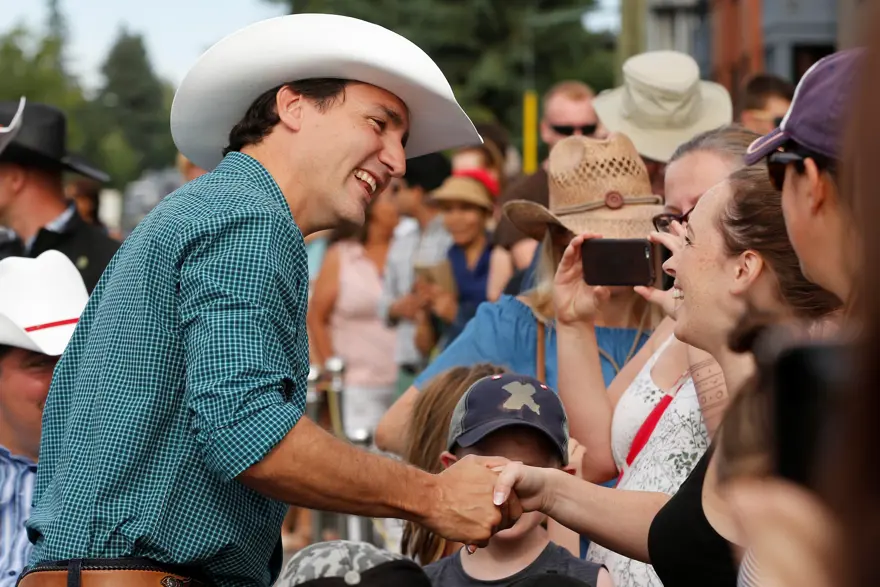 Justin Trudeau "kovboy" oldu 5