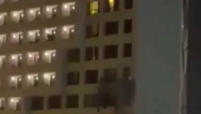 İsrail Beyrut'taki bir otel binasını vurdu: 4 ölü, 10 yaralı