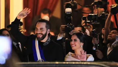 Devlet başkanına sınırsız seçilme yetkisi: El Salvador'da kriz