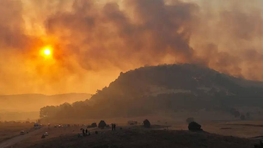 GÖKYÜZÜ KIZILA BOYANDI 6