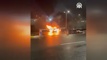 İstanbul Havalimanı Mülki İdare Amirliği önündeki otoparkta araç yangını