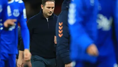 Frank Lampard Chelsea'nin ardından Everton'dan da kovuldu
