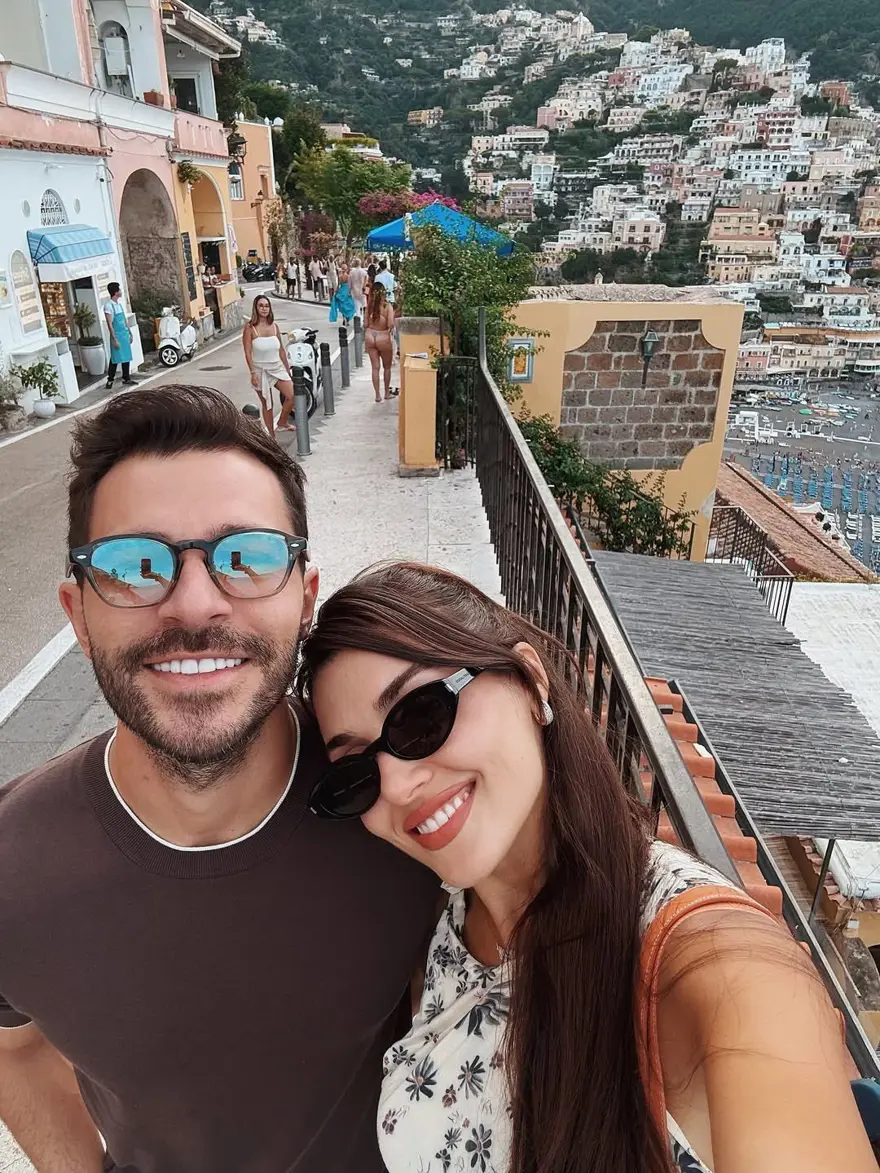 Hande Erçel ile Hakan Sabancı ayrılığının sebebi ortaya çıktı 1