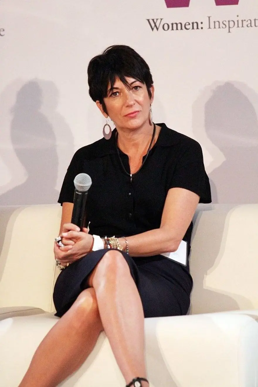 Ghislaine Maxwell'in pedofil milyarder Jeffrey Epstein hakkındaki ifadesine yönelik gizlilik kararı kaldırıldı 1