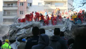 İzmir Seferihisar açıklarında 6,6 büyüklüğünde deprem: 114 can kaybı