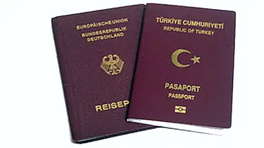 10 yılda 8 bin kişi vatandaşlıktan çıkarıldı