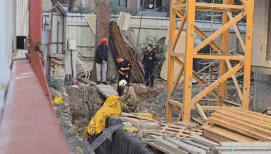 60 yaşındaki işçi inşaatta yüksekten düşerek can verdi