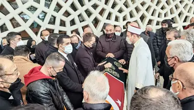 Eski Galatasaray Kulübü Başkanı Mustafa Cengiz son yolculuğuna uğurlandı