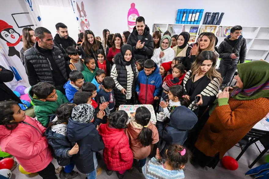"GÖNLÜMÜZ HEP BURADA OLACAK" 3 "GÖNLÜMÜZ HEP BURADA OLACAK" 3