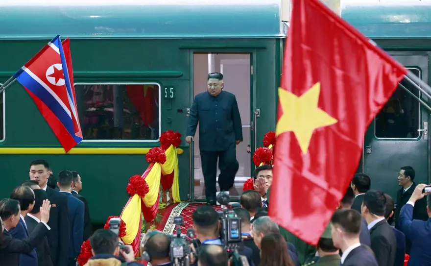 Kim'in ardından Trump da Vietnam'a geldi 26