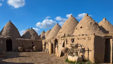 Dünyada 3 yerde bulunuyor: Harran'ın konik kubbeli evleri yazın serin, kışın sıcak oluyor