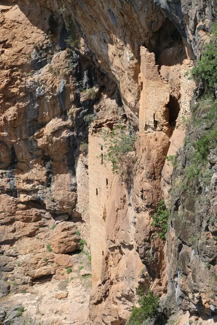 Torosların Sümelası olarak tabir edilen Sin Manastırı, keşfedilmeyi bekliyor 3