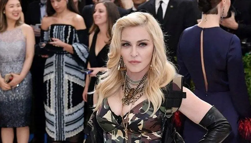 Madonna'ya yine dava açıldı 2 Madonna'ya yine dava açıldı 2