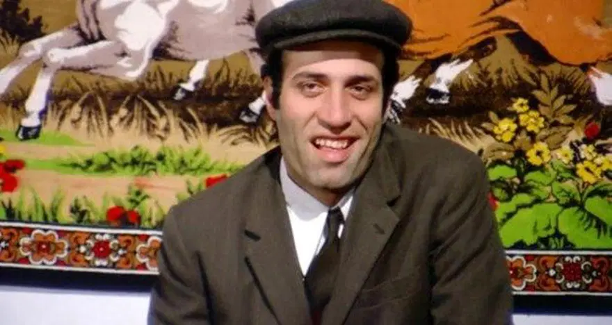 Kemal Sunal, Kemal Sunal kimdir, Kemal Sunal'ın ölüm yıl dönümü, Kemal Sunal'ın hayatı 8