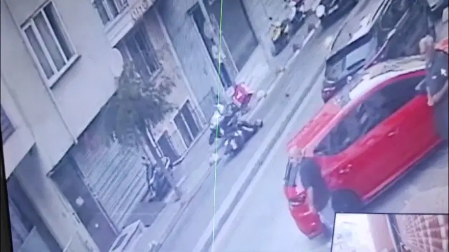 İstanbul'da dehşet: Husumetlisini başından vurdu 3 İstanbul'da dehşet: Husumetlisini başından vurdu 3