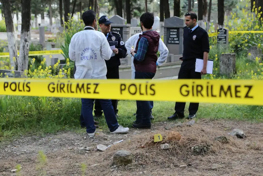 Çuval içerisinde insan kemikleri bulundu 2