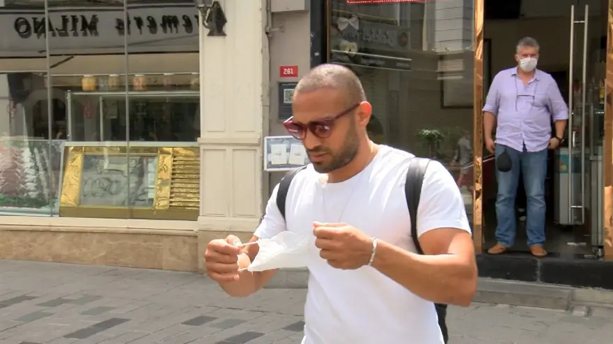 İstanbul'da maske takma zorunluluğunun ilk günü 1 İstanbul'da maske takma zorunluluğunun ilk günü 1
