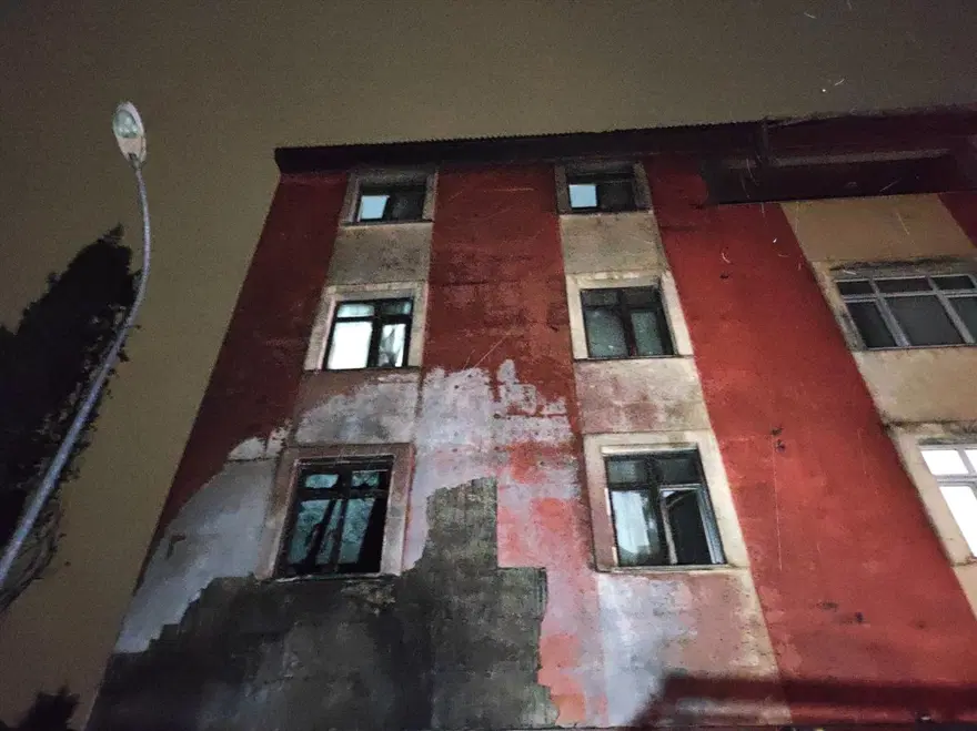Tuzla'da doğalgaz kutusunda patlama 3